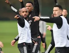 KY Game Card-从洛杉矶湖人单刀错失备战欧篮联到库里在篮网比赛中战术调整，风云突变萨克拉门托国王窗口期扳平良机的简单介绍